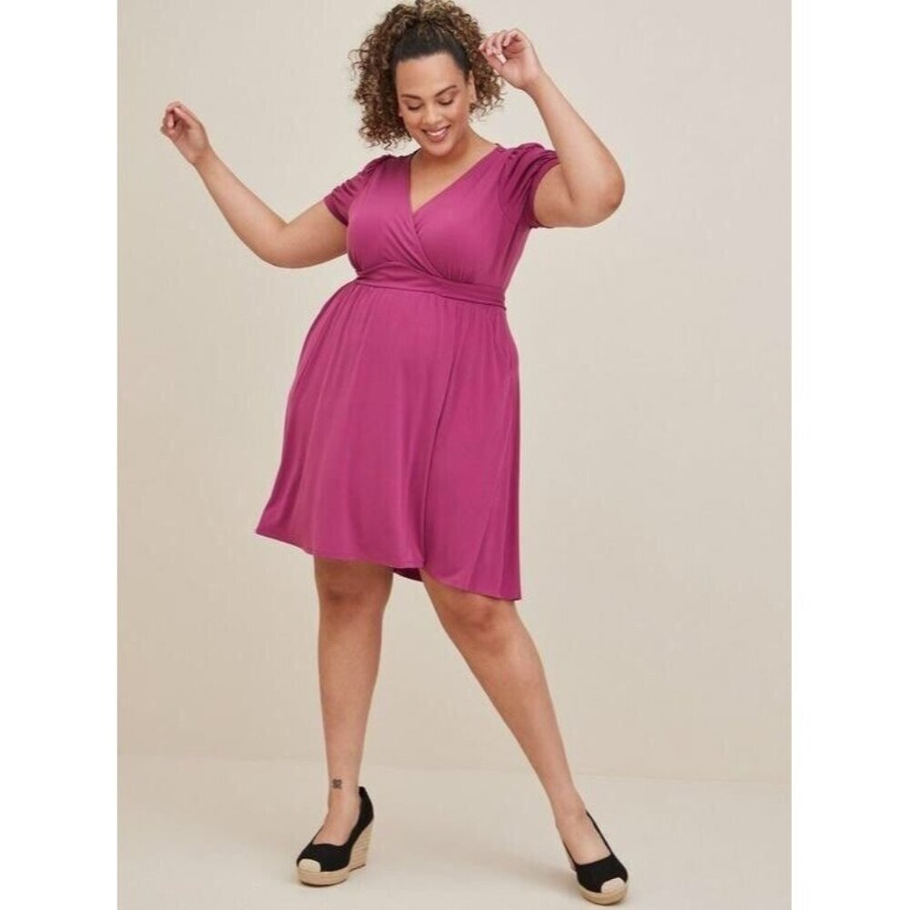 Torrid Womens Size 3X Short Sleeve Mini Studio Knit Surplice Dress Pockets
